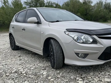 Авто Hyundai I30 2012 № 8801179
