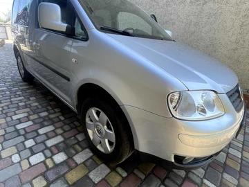 Авто Volkswagen Caddy 2008 № 8801224
