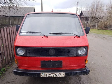 Авто Volkswagen Transporter 1981 № 8801239