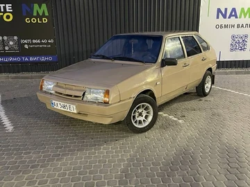Авто ВАЗ 2109 1988 № 8801382