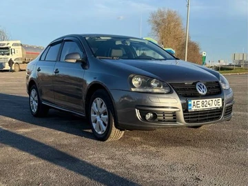 Авто Volkswagen Jetta 2008 № 8801403
