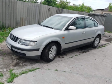 Авто Volkswagen Passat Sedan 2004 № 8801449