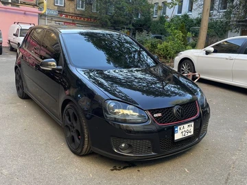 Авто Volkswagen Golf 2005 № 8801580