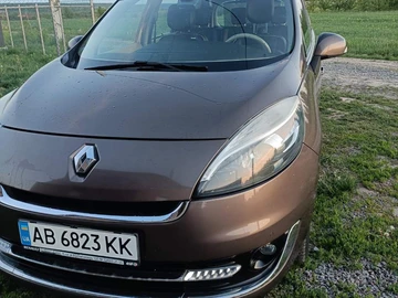Авто Renault Grand Scenic 2013 № 8801620