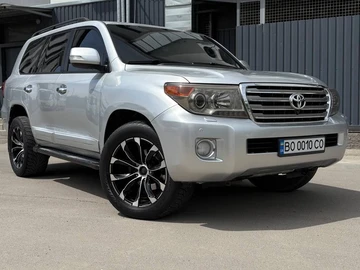 Авто Toyota Land Cruiser 200 2012 № 8801635