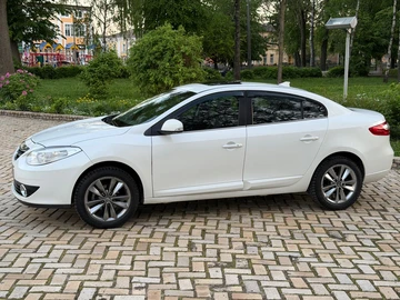 Авто Samsung Sm3 2012 № 8801786