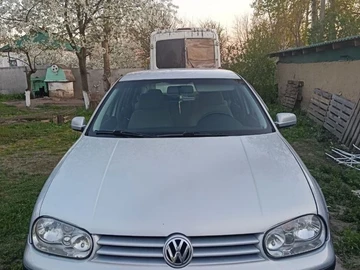 Авто Volkswagen Golf 1999 № 8801790