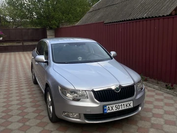 Авто Skoda Superb 2012 № 8801800