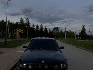 Авто BMW 5 Серия 1992 № 8801836