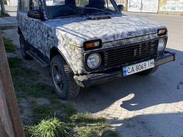 Авто ВАЗ 2121 1990 № 8801861
