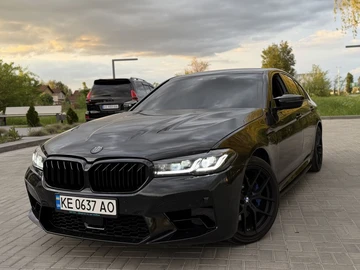 Авто BMW 5 Серия 2018 № 8801908