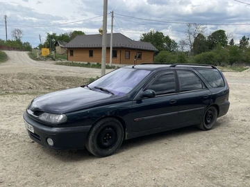 Авто Renault Laguna 1999 № 8802033