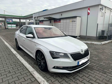 Авто Skoda Superb 2016 № 8802055