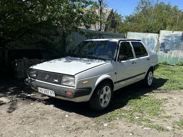 Авто Volkswagen Jetta 1987 № 8802056