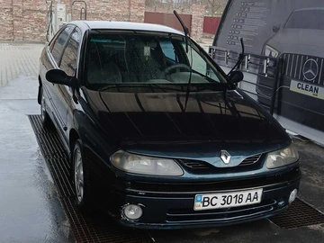 Авто Renault Laguna 1999 № 8802139