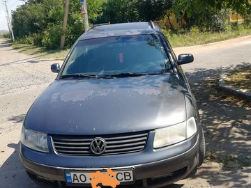 Авто Volkswagen Passat Variant 2000 № 8802202