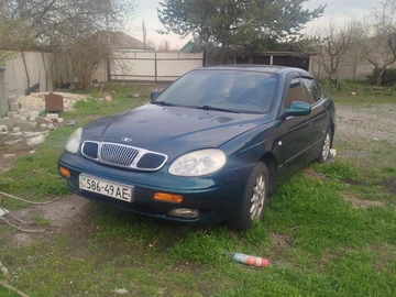 Авто Daewoo Leganza 2001 № 8802216