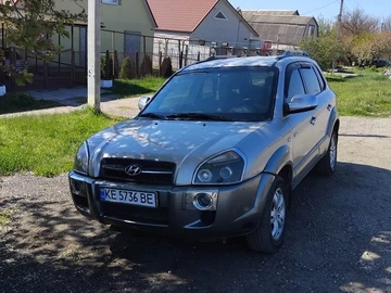 Авто Hyundai Tucson 2006 № 8802284