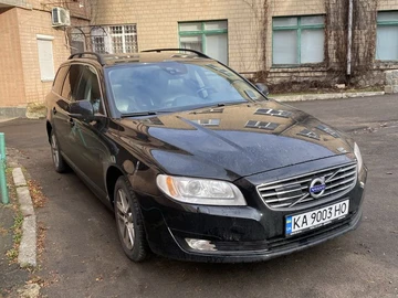 Авто Volvo V70 2015 № 8802305