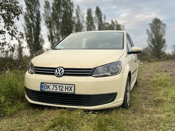 Авто Volkswagen Touran 2014 № 8802406