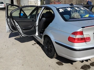 Авто BMW 3 Серия 2003 № 8802408