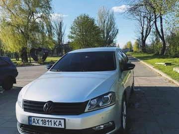 Авто Volkswagen Passat Sedan 2013 № 8802411
