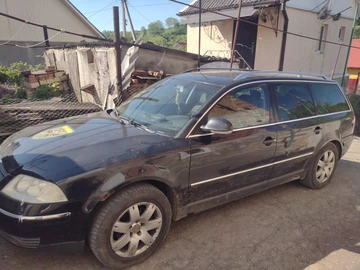 Авто Volkswagen Passat Sedan 2004 № 8802426
