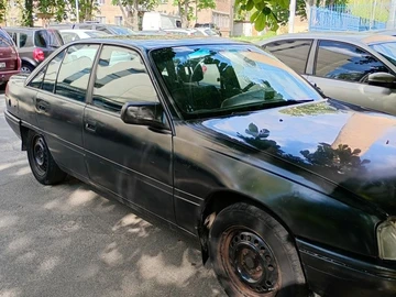Авто Opel Omega 1989 № 8802462