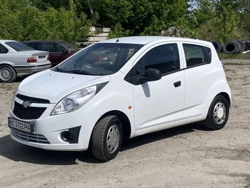 Авто Chevrolet Spark 2010 № 8802463
