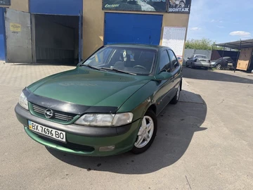 Авто Opel Vectra 1997 № 8802475