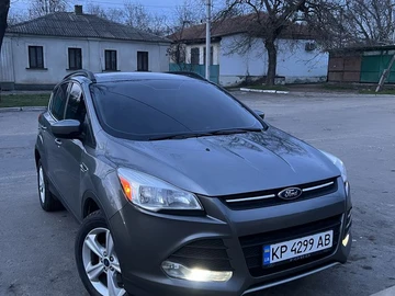 Авто Ford Escape 2014 № 8802479