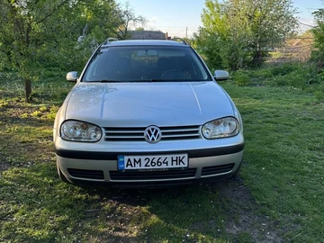 Авто Volkswagen Golf 2001 № 8802486