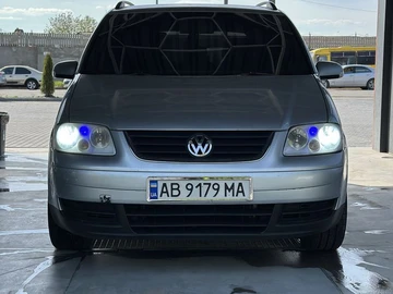 Авто Volkswagen Touran 2004 № 8802567