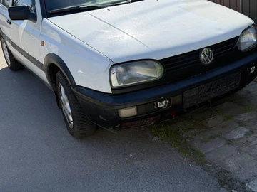 Авто Volkswagen Golf 1992 № 8802580