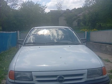 Авто Opel Astra 1992 № 8802763
