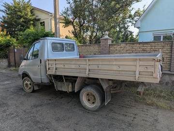 Авто ГАЗ 13 1999 № 8802775