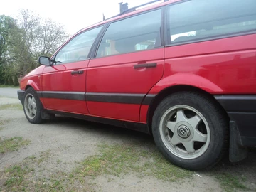 Авто Volkswagen Passat Cc 1993 № 8802876