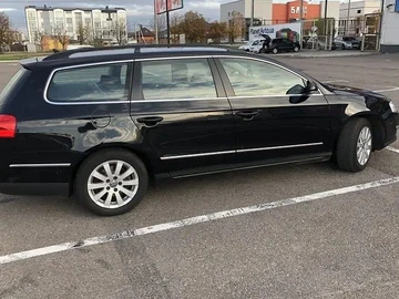 Авто Volkswagen Passat Variant 2010 № 8802896
