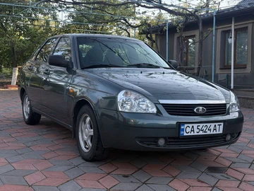 Авто ВАЗ 2172 Priora 2008 № 8803001
