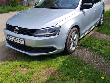 Авто Volkswagen Jetta 2013 № 8803061