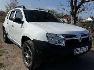 Авто Renault Duster 2010 № 8803077