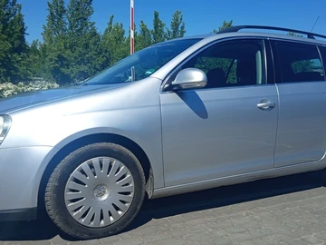 Авто Volkswagen Golf 2009 № 8803083