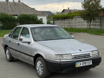 Авто Opel Omega 1992 № 8803089