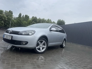 Авто Volkswagen Golf 2011 № 8803118
