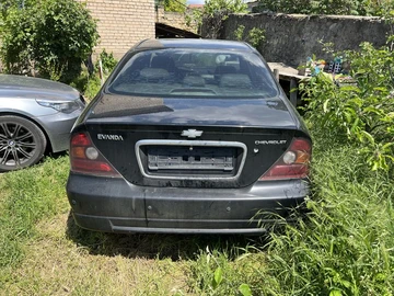Авто Chevrolet Evanda 2005 № 8803135