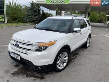 Авто Ford Explorer 2014 № 8803281