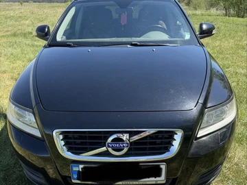 Авто Volvo V50 2010 № 8803288