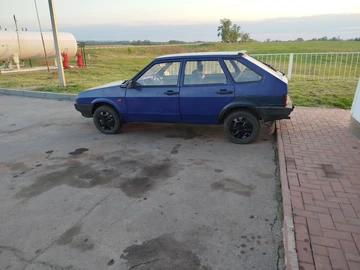 Авто ВАЗ 2109 1996 № 8803294
