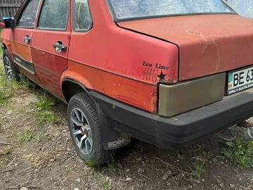 Авто ВАЗ 21099 1993 № 8803357