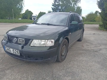 Авто Volkswagen Passat Variant 1997 № 8803371